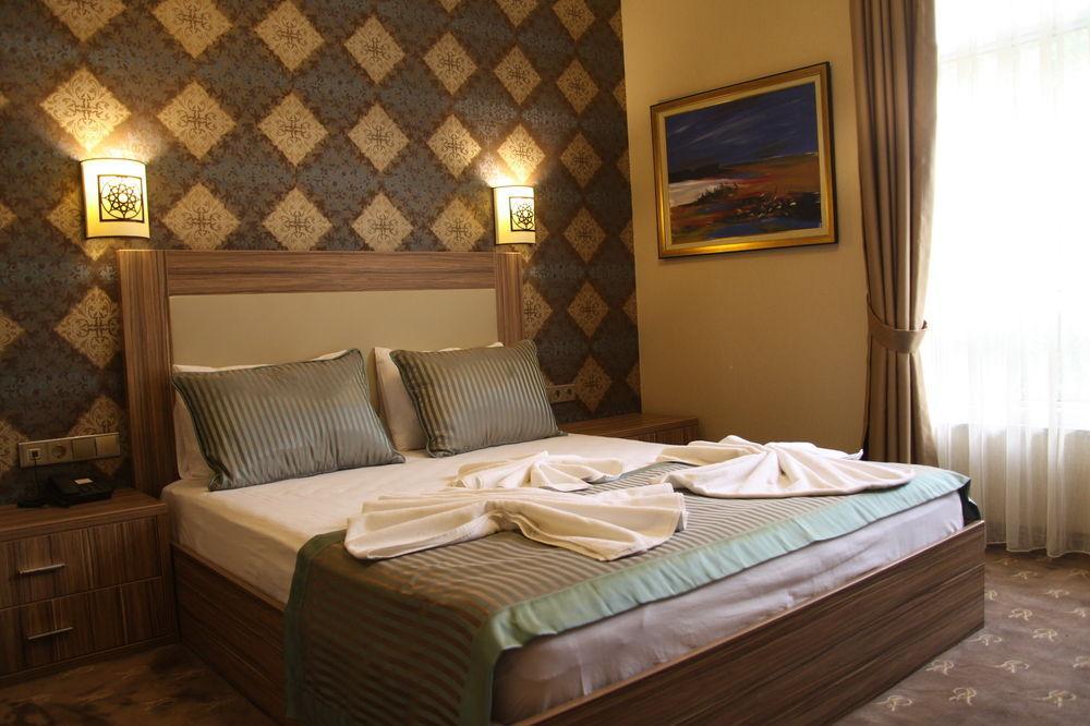 The Rise Aron Business Hotel Merter Istanbul Bagian luar foto