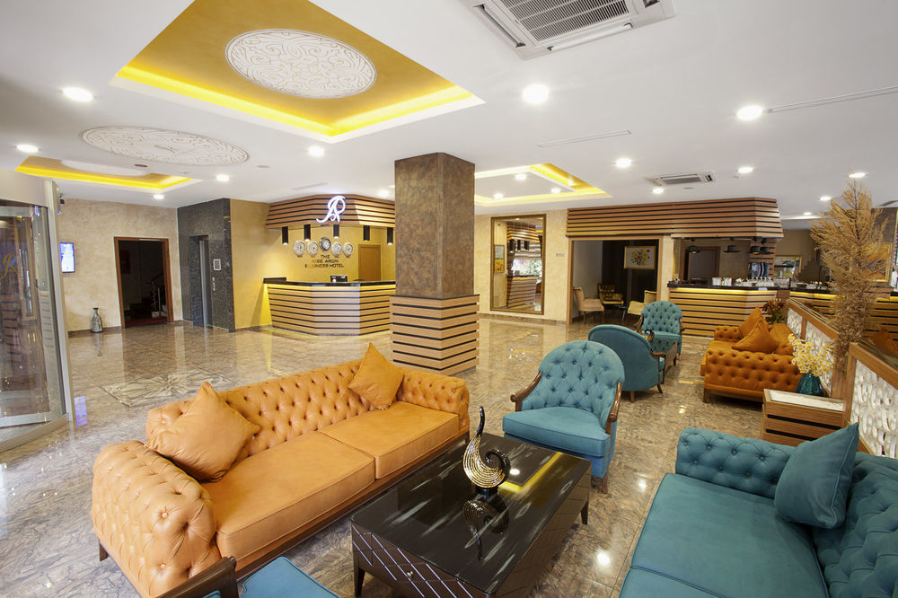 The Rise Aron Business Hotel Merter Istanbul Bagian luar foto