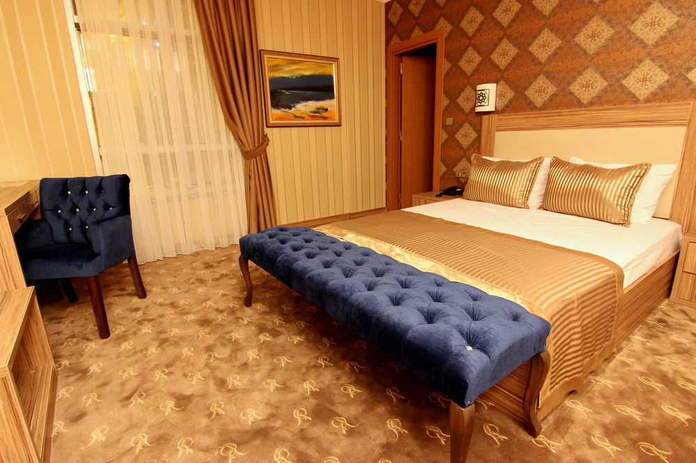The Rise Aron Business Hotel Merter Istanbul Bagian luar foto