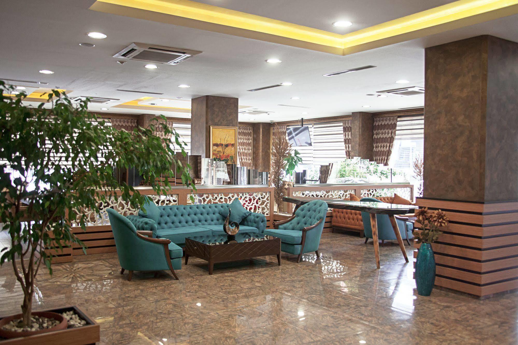 The Rise Aron Business Hotel Merter Istanbul Bagian luar foto