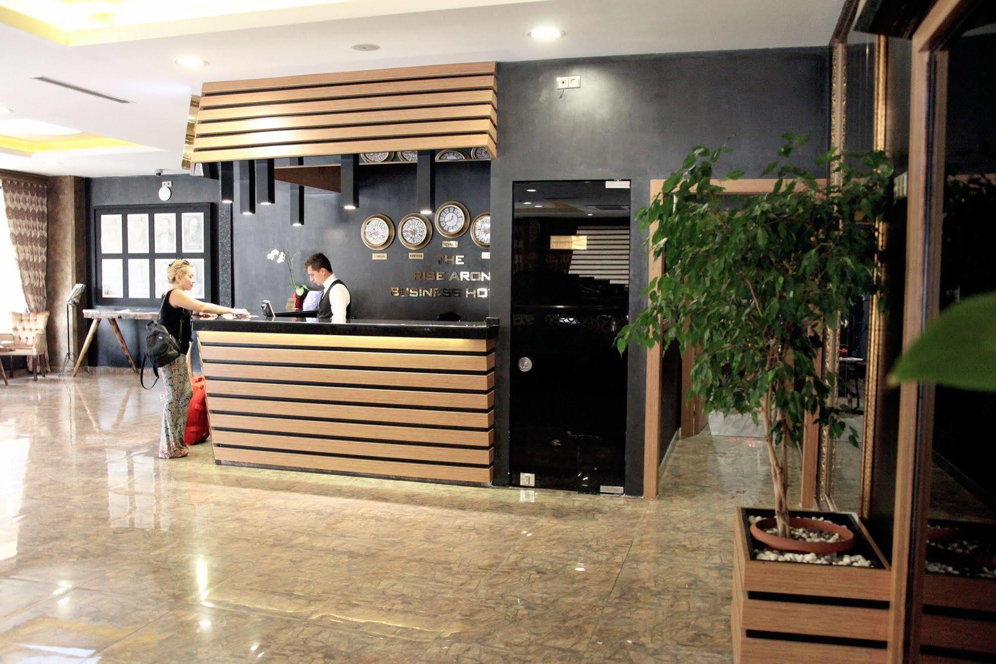 The Rise Aron Business Hotel Merter Istanbul Bagian luar foto