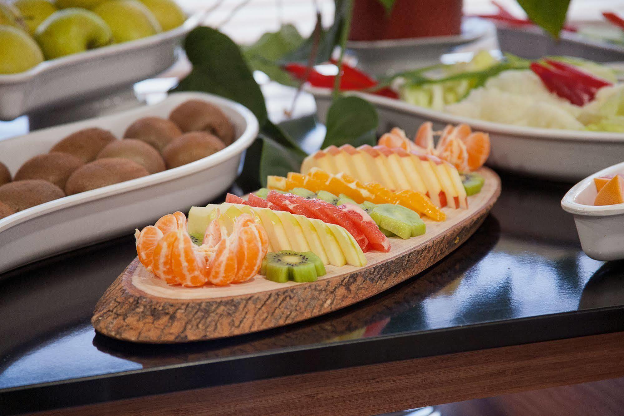 The Rise Aron Business Hotel Merter Istanbul Bagian luar foto