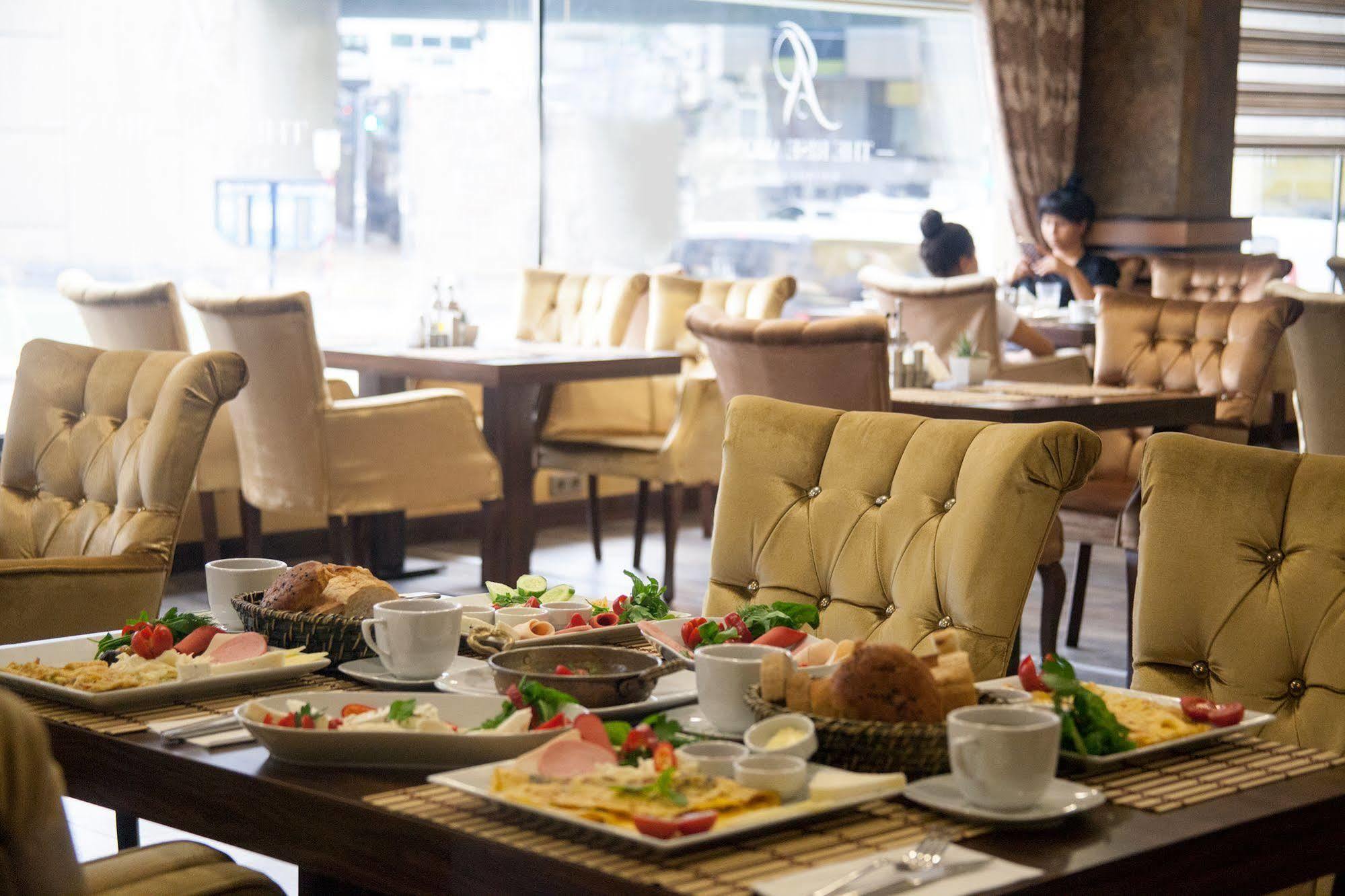 The Rise Aron Business Hotel Merter Istanbul Bagian luar foto