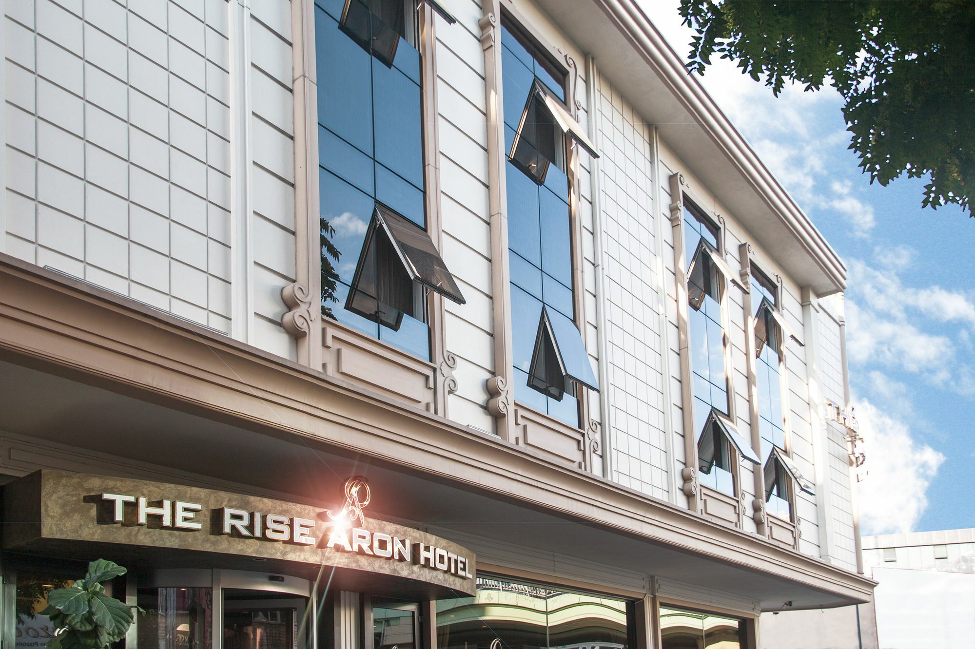 The Rise Aron Business Hotel Merter Istanbul Bagian luar foto